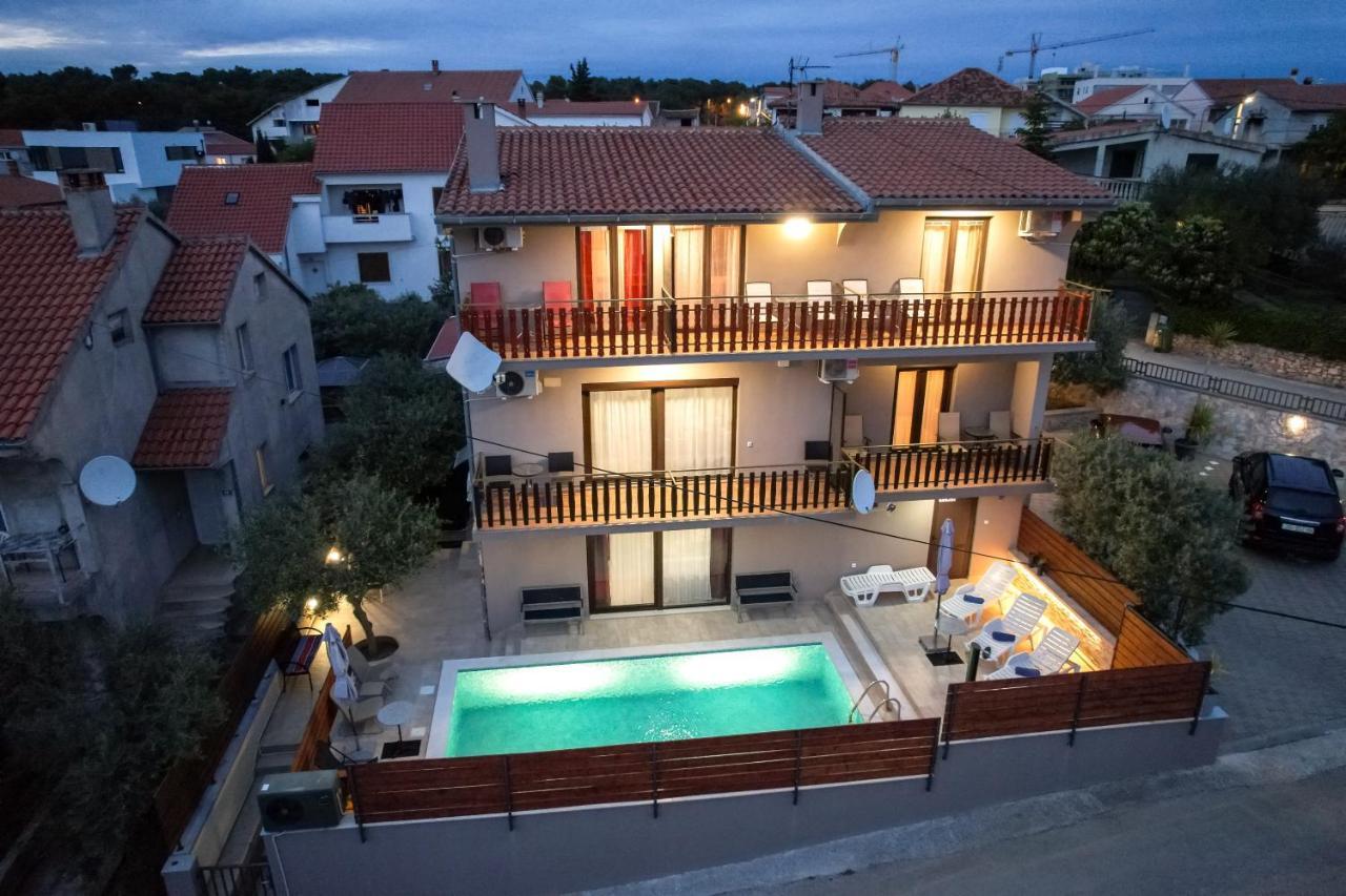 Pool Apartments Julia Ζαντάρ Εξωτερικό φωτογραφία