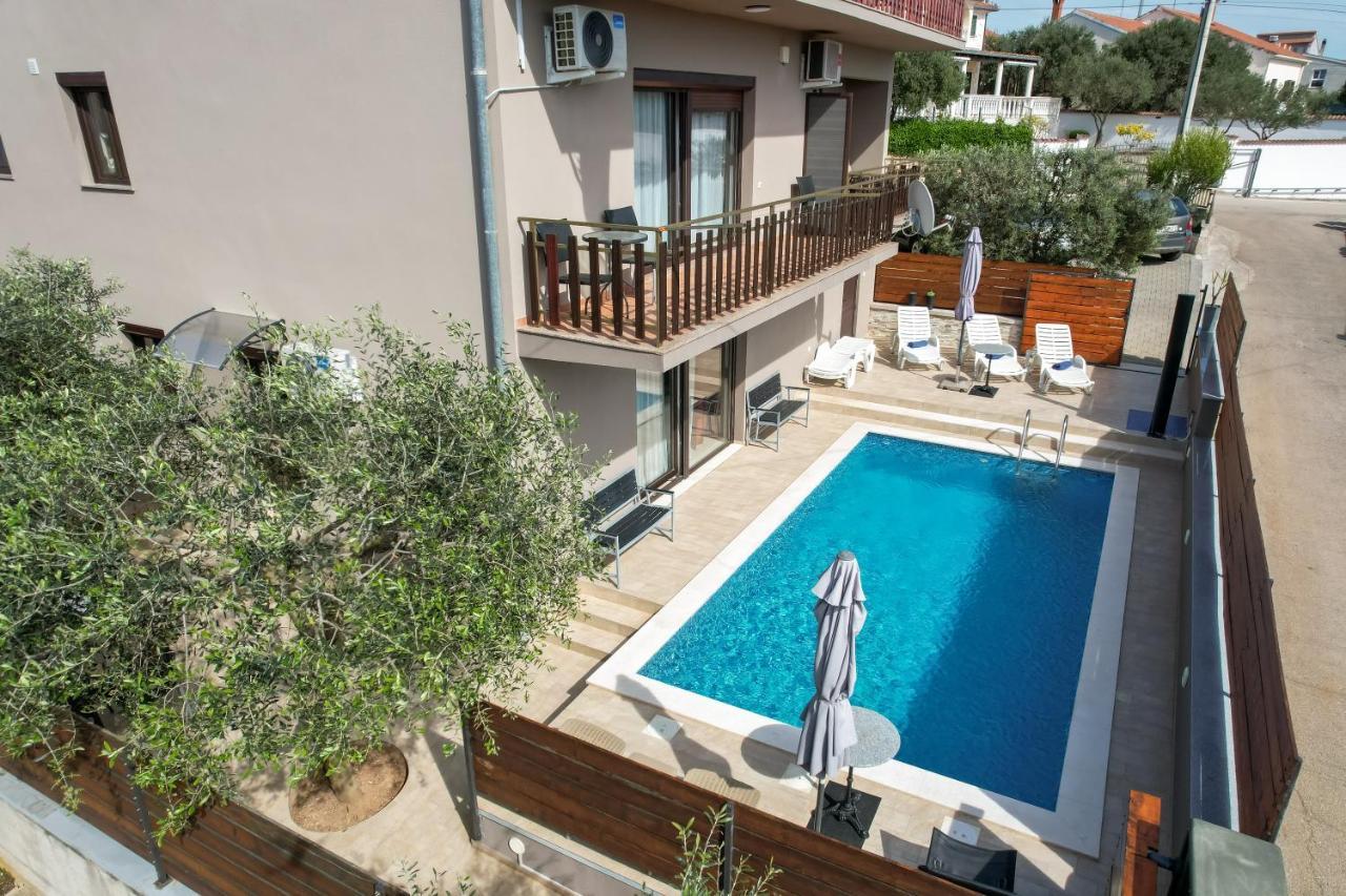 Pool Apartments Julia Ζαντάρ Εξωτερικό φωτογραφία