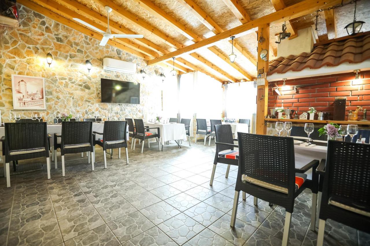 Pool Apartments Julia Ζαντάρ Εξωτερικό φωτογραφία