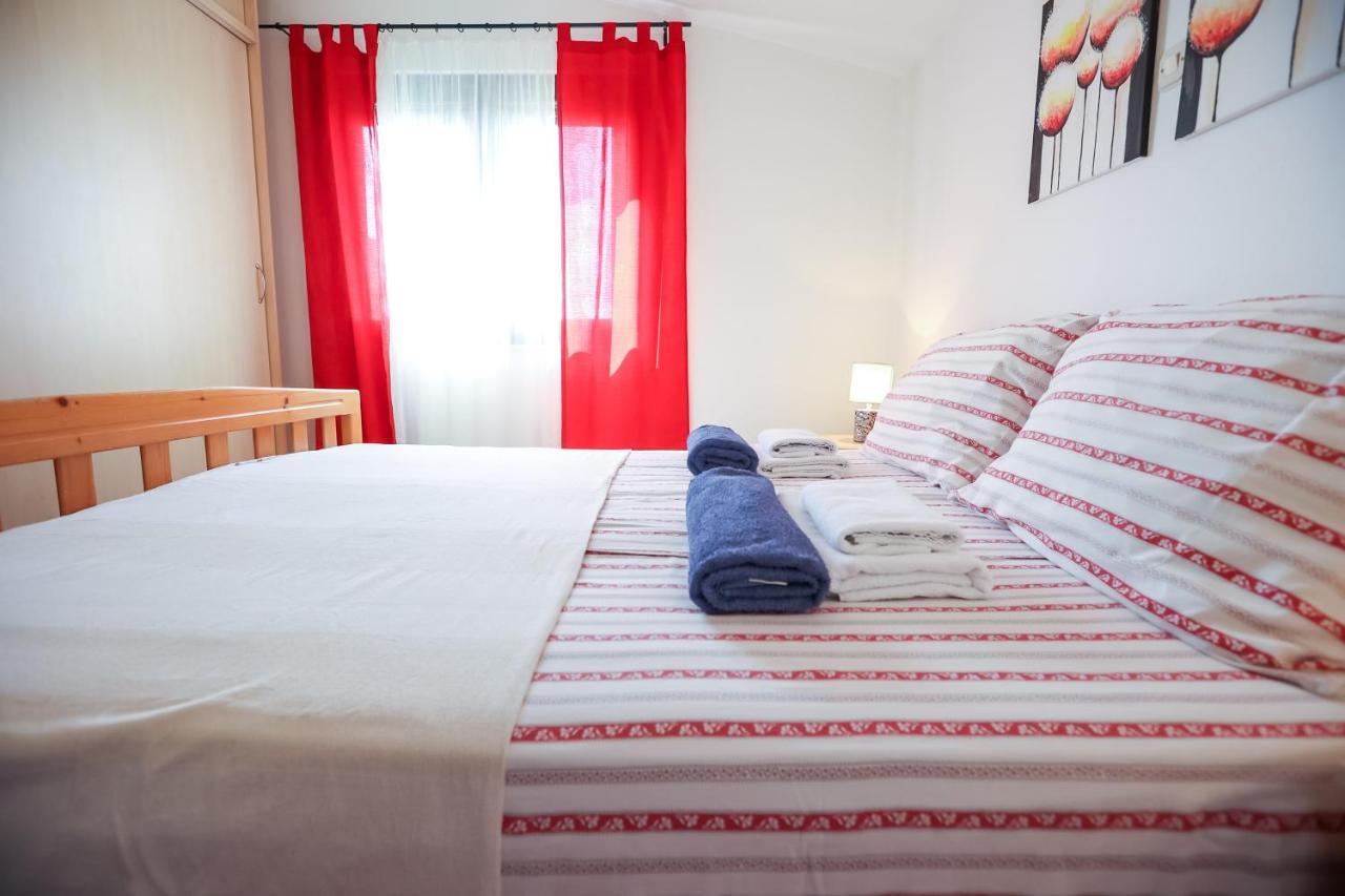 Pool Apartments Julia Ζαντάρ Εξωτερικό φωτογραφία