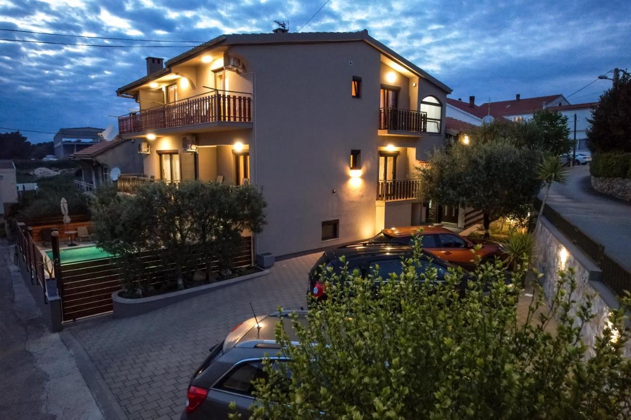 Pool Apartments Julia Ζαντάρ Εξωτερικό φωτογραφία